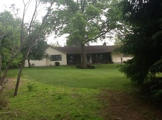 36 Thrush Cir, Neshanic Station, NJ 08853