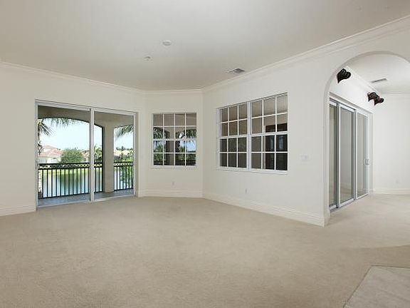 2nd image of 9297 Menaggio Ct