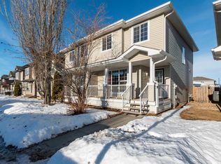 2314 29a Ave NW, Edmonton, AB T6T2B2