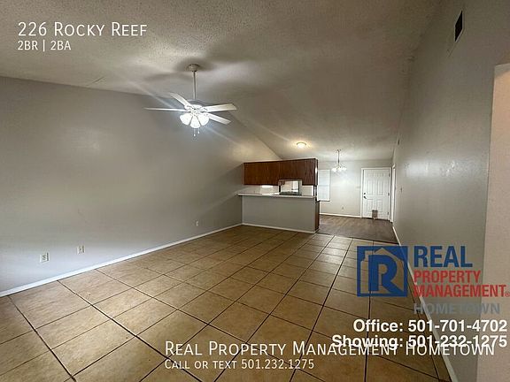 2nd image of 226 Rockyreef Cir