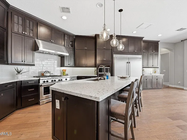 4254 E Valencia Dr — Photo 16