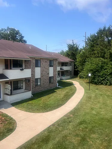 Walbridge Apartments Photo 1