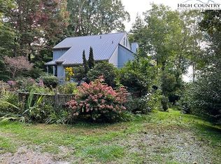 276 Hidden Ridge Rd, Deep Gap, NC 28618