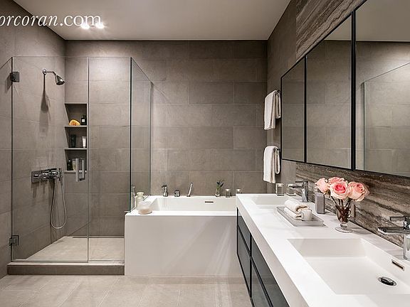 4th image of 90 Lexington Ave APT 8A