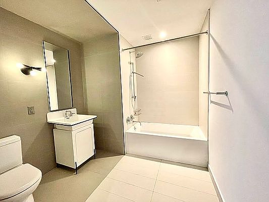 4th image of 54 Noll St APT 656