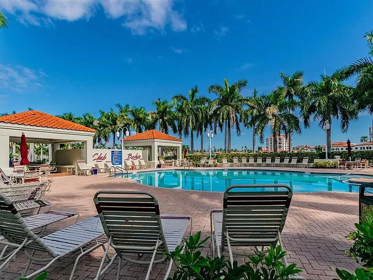 6085 Bahia Del Mar Cir #467 — Photo 18