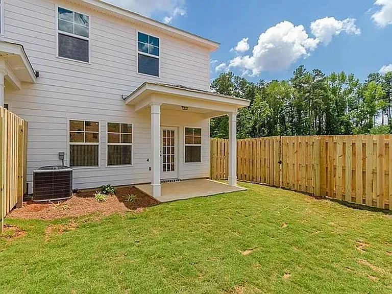 335 Sumac Trl — Photo 20