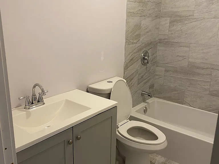 1177 N Fairfield Rd — Photo 17