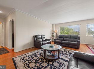 3701 5th St S APT 406, Arlington, VA 22204