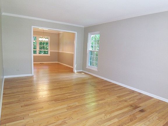 2nd image of 772 Red Oak Dr
