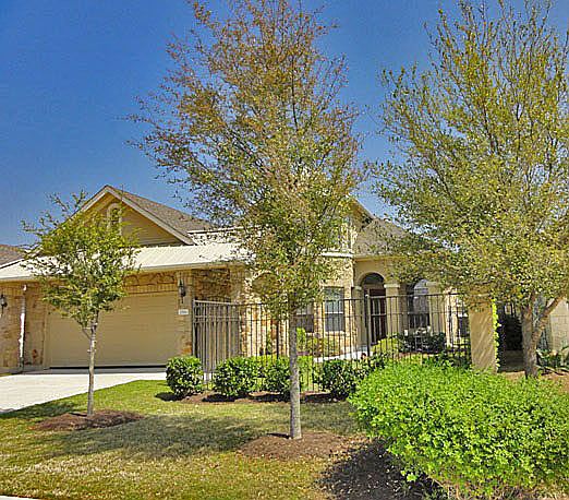 1st image of 2510 Moray Ln