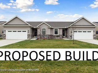 302 Vansickle Dr #35, Charlotte, MI