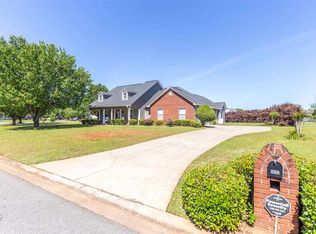 104 Pioneer Trl, Warner Robins, GA 31088