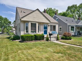 424 N Campbell Rd, Royal Oak, MI 48067