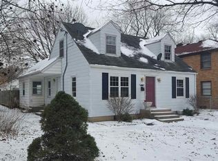1525 Greenwood Ave, Rockford, IL 61107