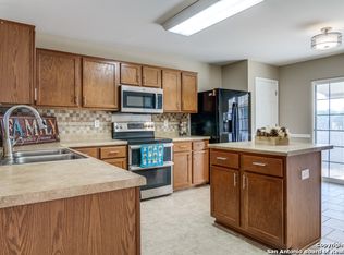 523 Candy Dr, Converse, TX 78109