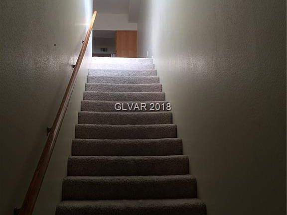 2nd image of 3604 Monarcas St Unit 201