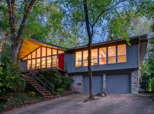 438 W Greenbriar Ln, Dallas, TX 75208