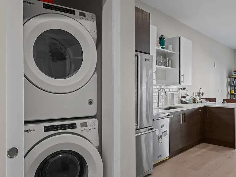 2525 Arapahoe St #D105 — Photo 11