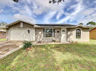 7500 Paso Robles Blvd, Fort Pierce, FL 34951