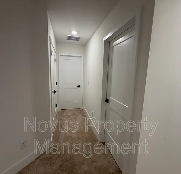 213 Laney Dr — Photo 19