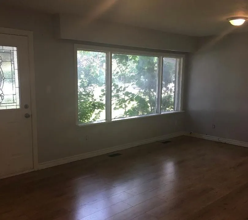 969 Davis Dr