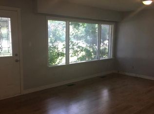 969 Davis Dr, Newmarket, ON L3Y2R7