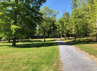 405 Stewart Rd, Cedartown, GA 30125