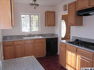5th image of 14744 Ararat St