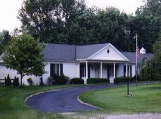 3484 Robinwood Dr, Ann Arbor, MI