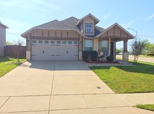 10500 Park City Trl, Fort Worth, TX 76140