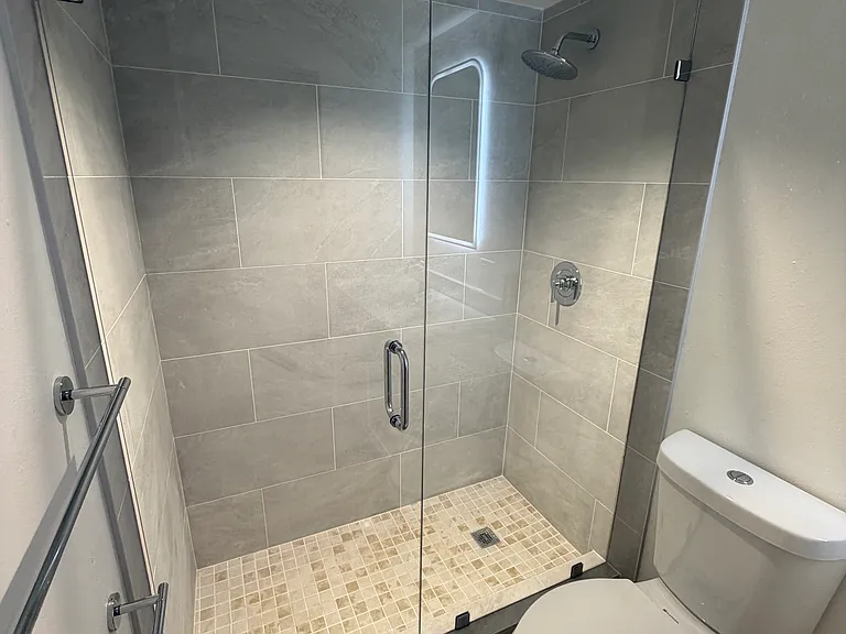 1825 S Foothill Dr — Photo 8