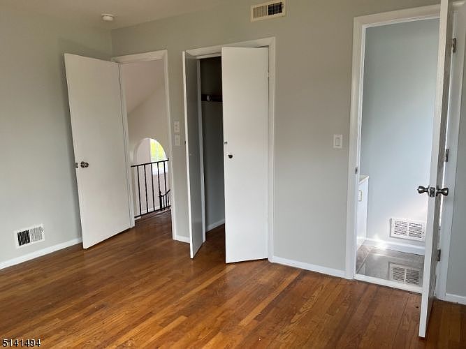 2nd image of 106 Parsippany Rd