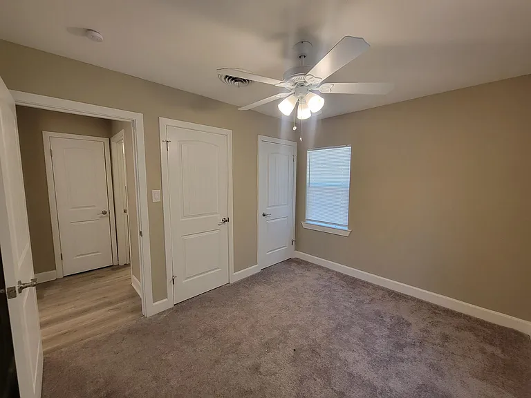 1504 Bowie Dr — Photo 11