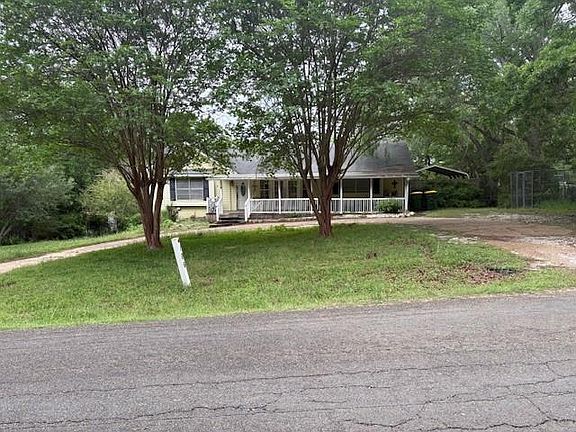 5th image of Post Oak Dr