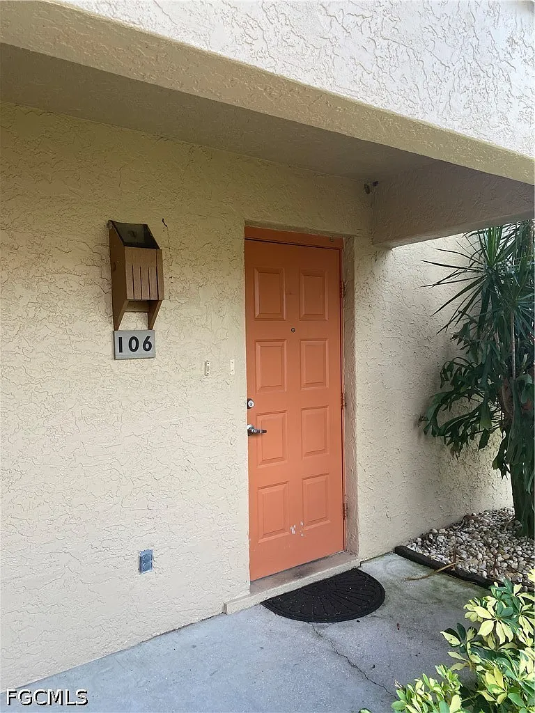 2 bed, 2.0 bath, 1190 sqft, $1,375 — Photo 4