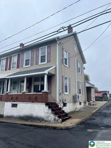 215 Hall St, Coplay, PA, 18037