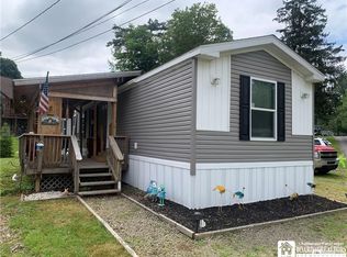 8 Lawndale Rd, Mayville, NY