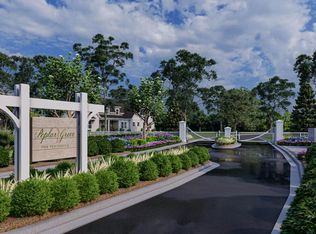 105 Peninsula Dr, Ravenel, SC 29470