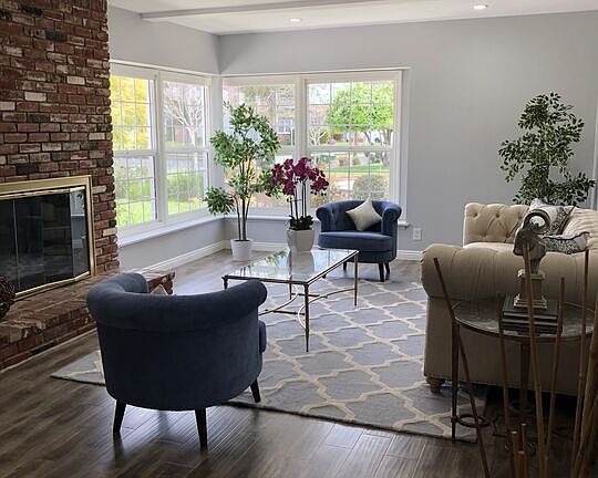 4th image of 16944 Calahan St
