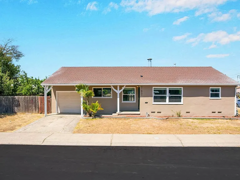 31857 Valley Forge St — Photo 16