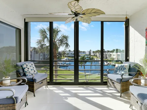 1950 SW Palm City Road SW #4-305, Stuart, FL 34994