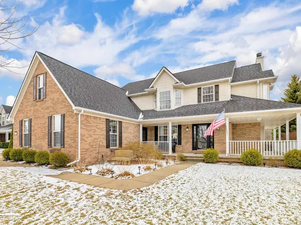 4455 Irene Dr, Saint Clair, MI 48079