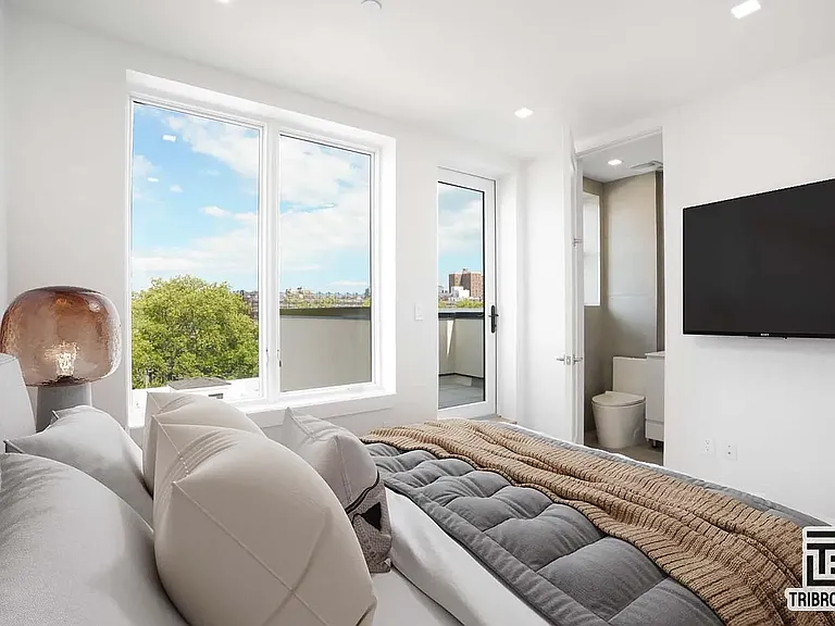 802 Lafayette Ave #PENTHOUSE — Photo 4