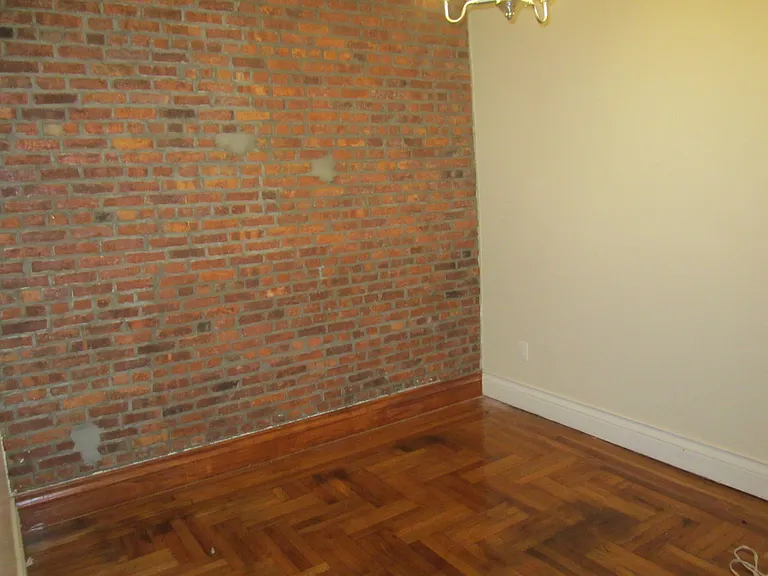 1647 Union St #4D — Photo 15