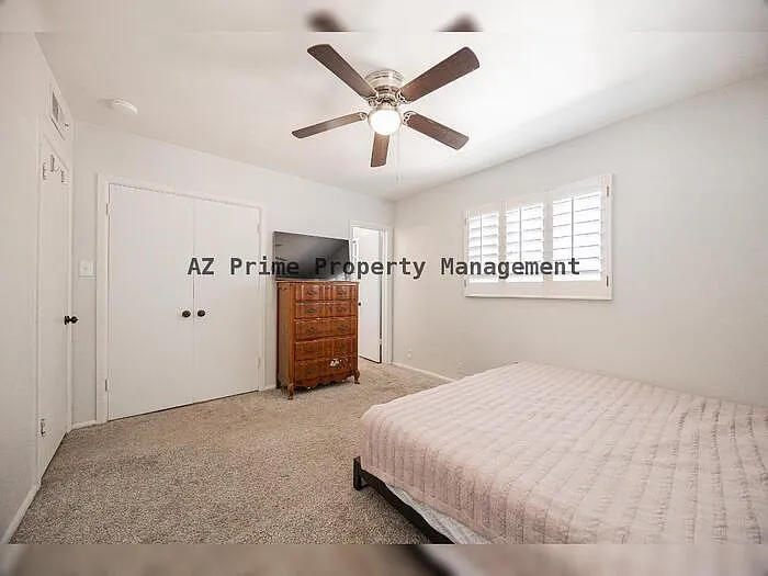 1838 E Hazelwood St — Photo 20