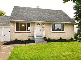 44 Eileen Ct, Buffalo, NY 14227