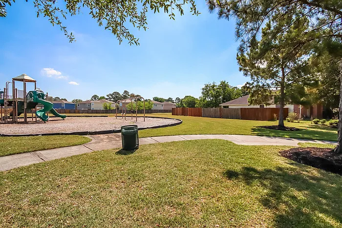 16707 Highland Villa Ln — Photo 17