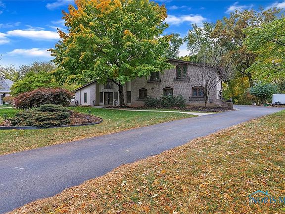 2nd image of 2232 Bridlewood Dr