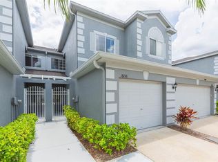 18136 Nassau Point Dr, Tampa, FL 33647